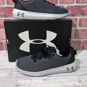 Under Armour UA Ripple Noir Sneakers